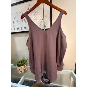 ✨ Emery Rose Mauve Layered Ruffle Tank Top – Size XL (NWT) ✨